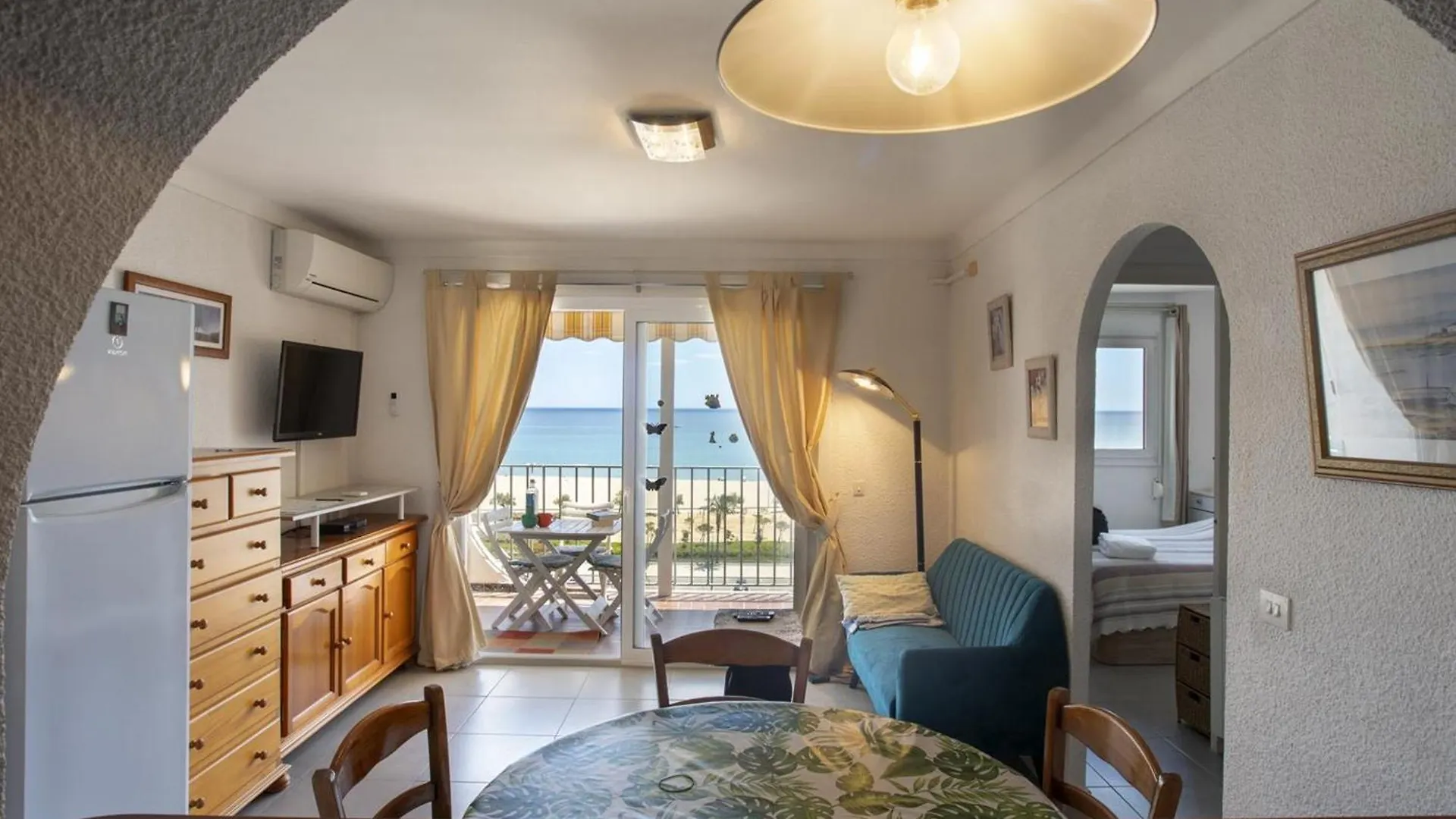 Agradable Apartamento Con Vistas Al Mar - Hisp-288-40 Empuriabrava